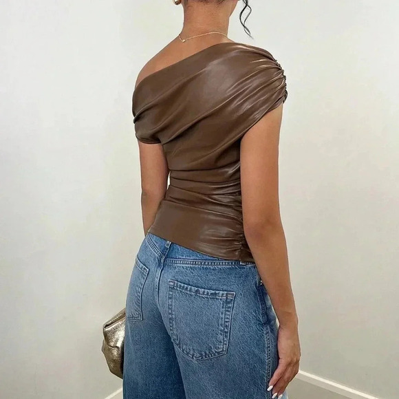 Brown Women's Casual Solid Color Asymmetric Neck Ruched Slim Fit T-Shirt - Picture 2 of 4